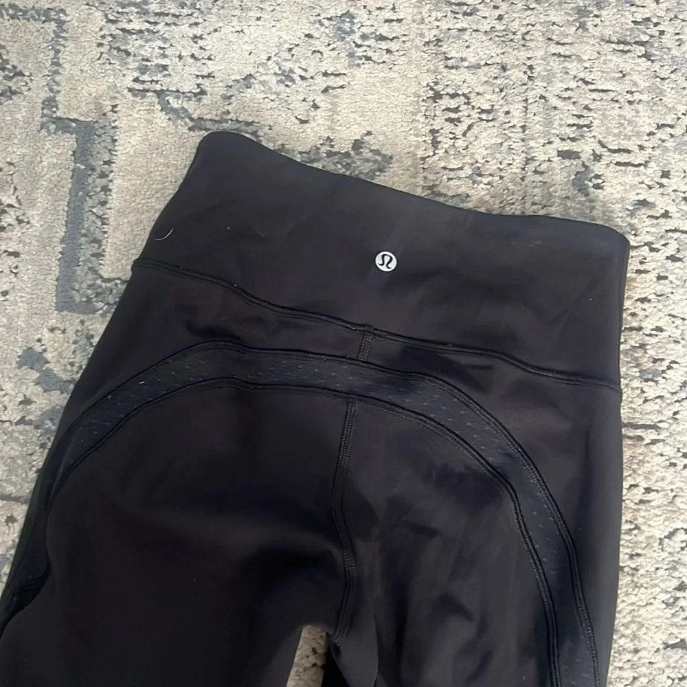 Lululemon Revitalize Crop (21